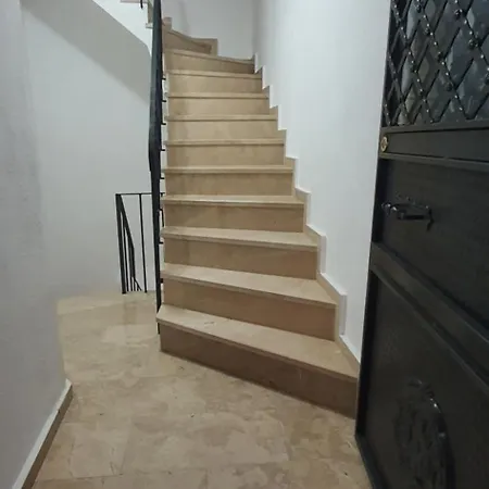 Modern - Affordable - Spacious At Center Istambul