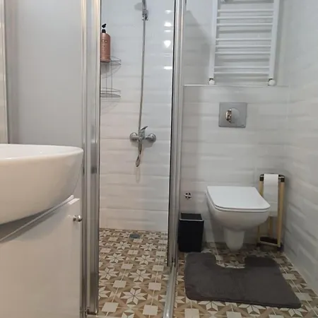 Modern - Affordable - Spacious At Center アパート イスタンブール